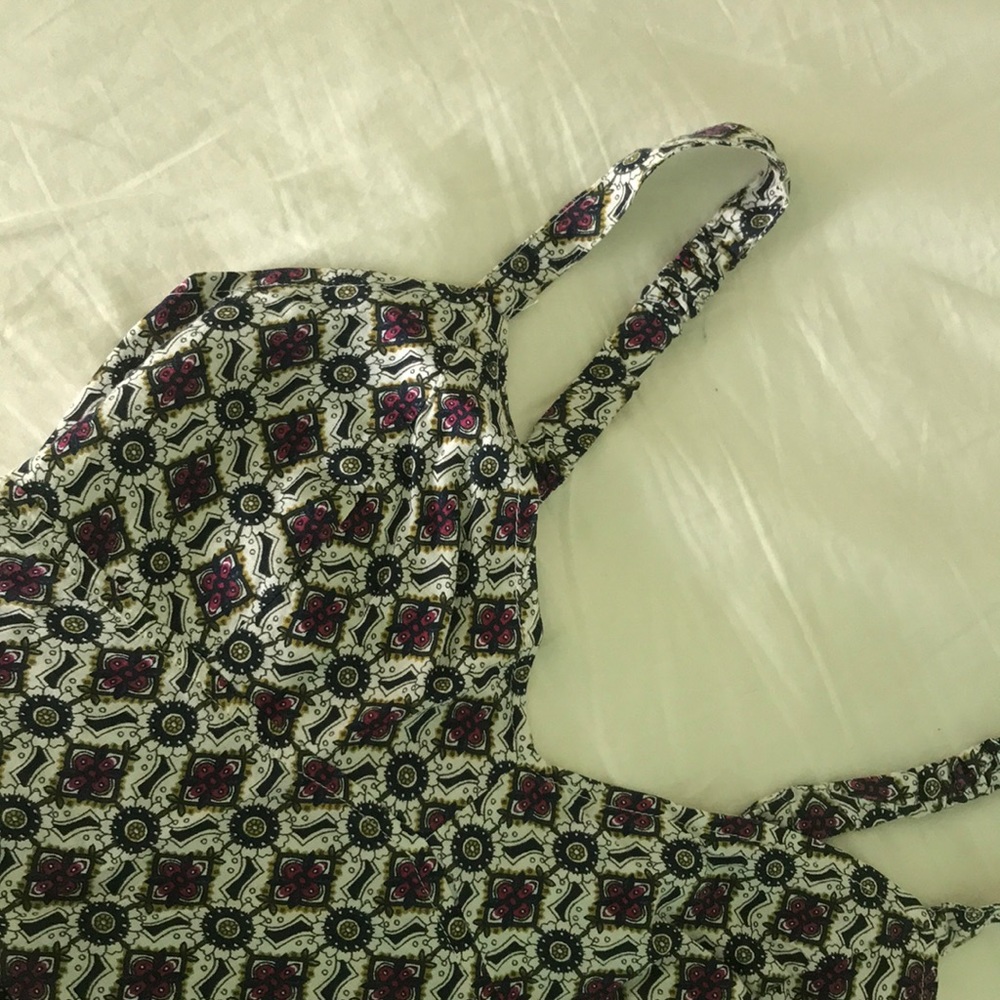 Crop Top - Picture 3 of 3